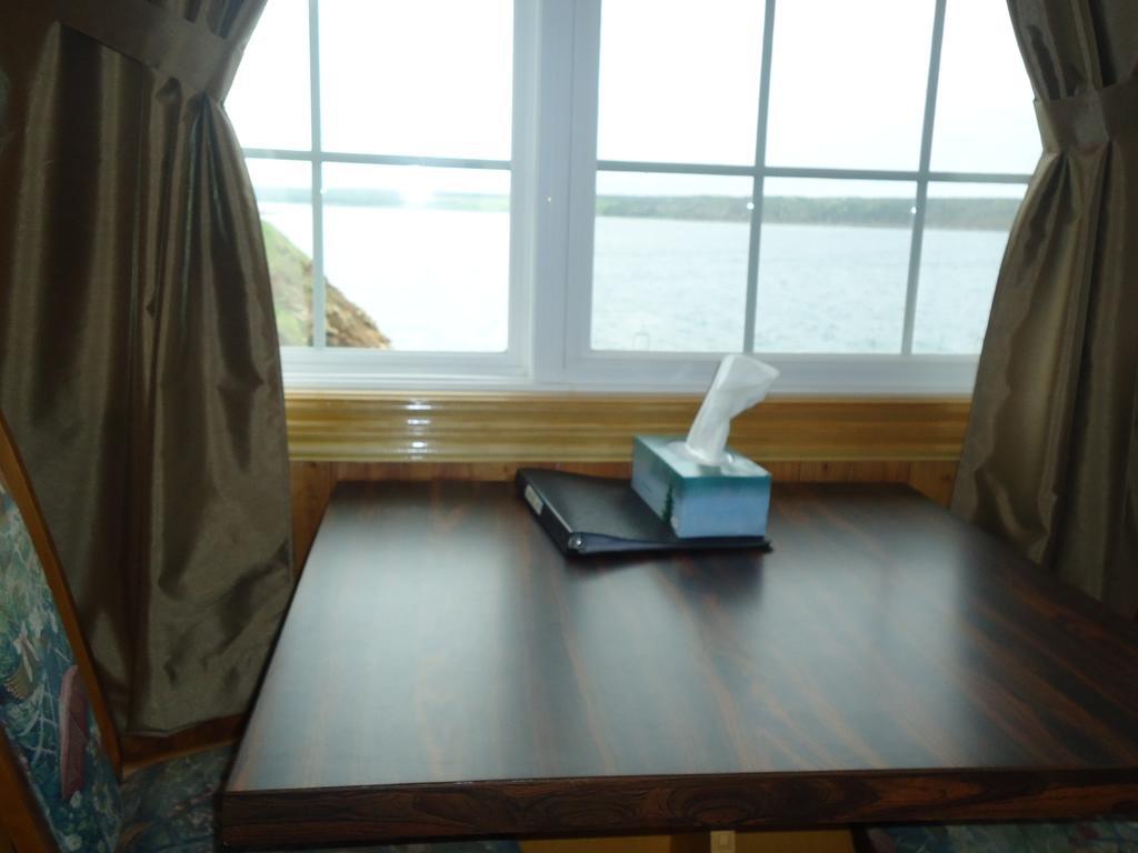 Ocean View Motel And Chalets 체티캠프 객실 사진