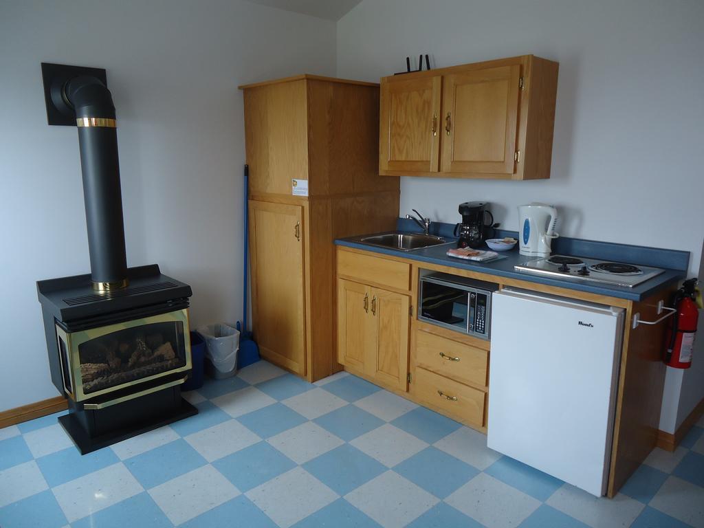 Ocean View Motel And Chalets 체티캠프 객실 사진