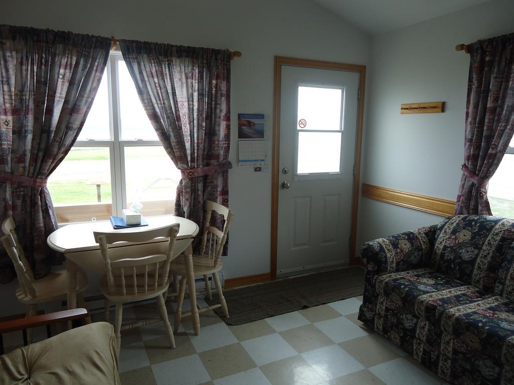 Ocean View Motel And Chalets 체티캠프 객실 사진