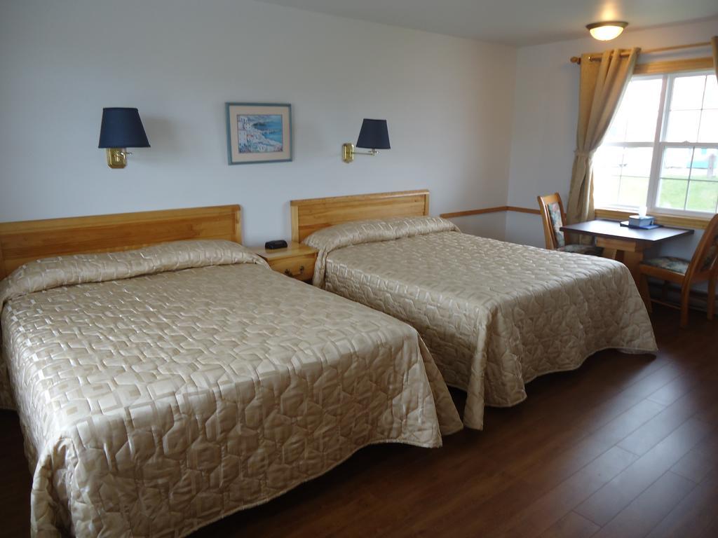 Ocean View Motel And Chalets 체티캠프 객실 사진